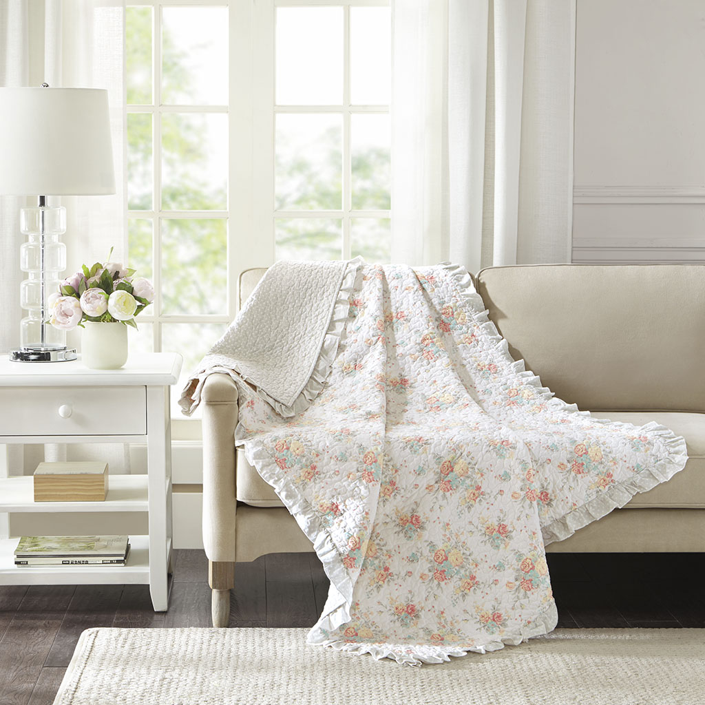 Madison Park - Serendipity Oversized Prewash Cotton Quilted Throw - Coral - 50"W x 70"L + 2"D
Madison Park - Serendipity Oversized Prewash Cotton Quilted Throw - Coral - 50"W x 70"L + 2"D
