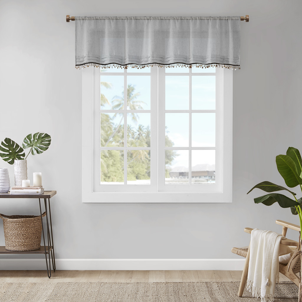 Madison Park - Dalis Faux Linen Rod Pocket Valance With Shell Trim - Grey - 50x18
Madison Park - Dalis Faux Linen Rod Pocket Valance With Shell Trim - Grey - 50x18