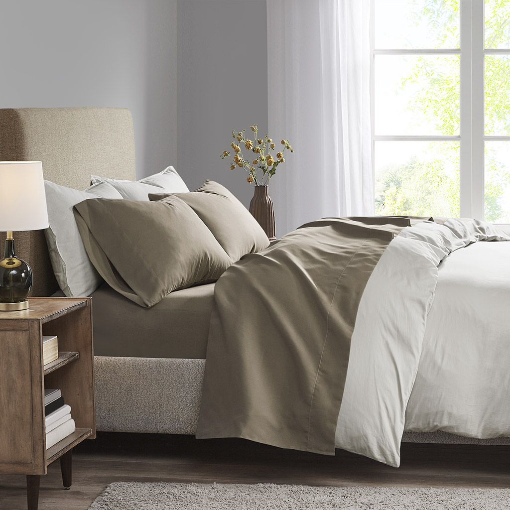 Madison Park - 3M Microcell All Season Moisture Wicking Lightweight Sheet Set - Brown - Queen
Madison Park - 3M Microcell All Season Moisture Wicking Lightweight Sheet Set - Brown - Queen
