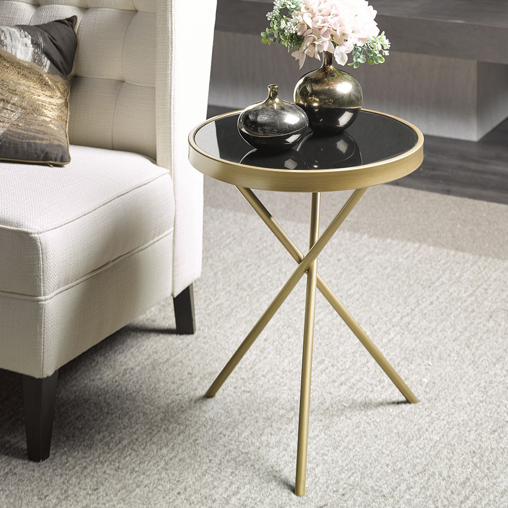 Martha Stewart - Damien Accent Round Table - Black / Antique Gold - See below
Martha Stewart - Damien Accent Round Table - Black / Antique Gold - See below
