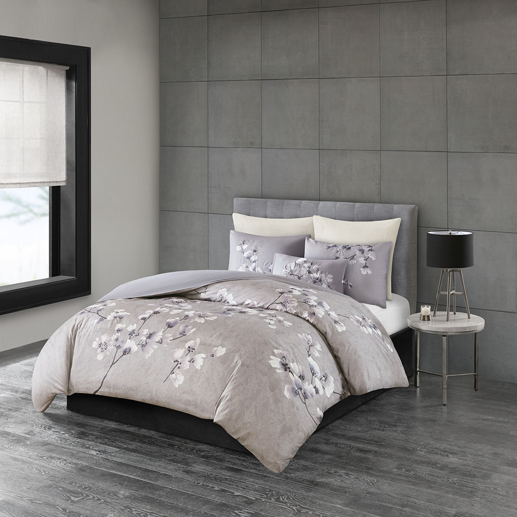 N Natori - Sakura Blossom 3 Piece Cotton Sateen Printed Comforter Set - Lilac - Full/Queen
N Natori - Sakura Blossom 3 Piece Cotton Sateen Printed Comforter Set - Lilac - Full/Queen