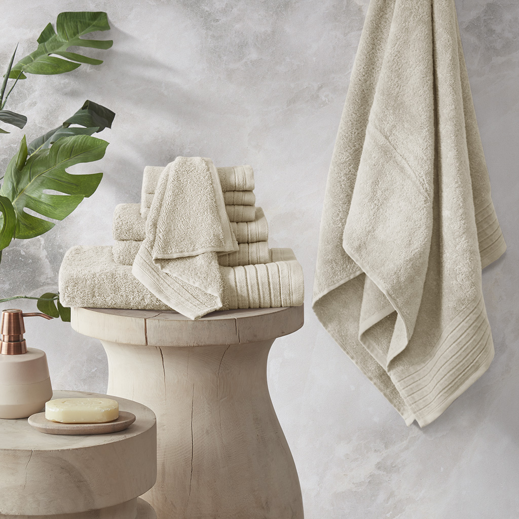 Madison Park Signature - Mirage Solid 100% Cotton 8 Piece Towel Set - Ivory - See below
Madison Park Signature - Mirage Solid 100% Cotton 8 Piece Towel Set - Ivory - See below