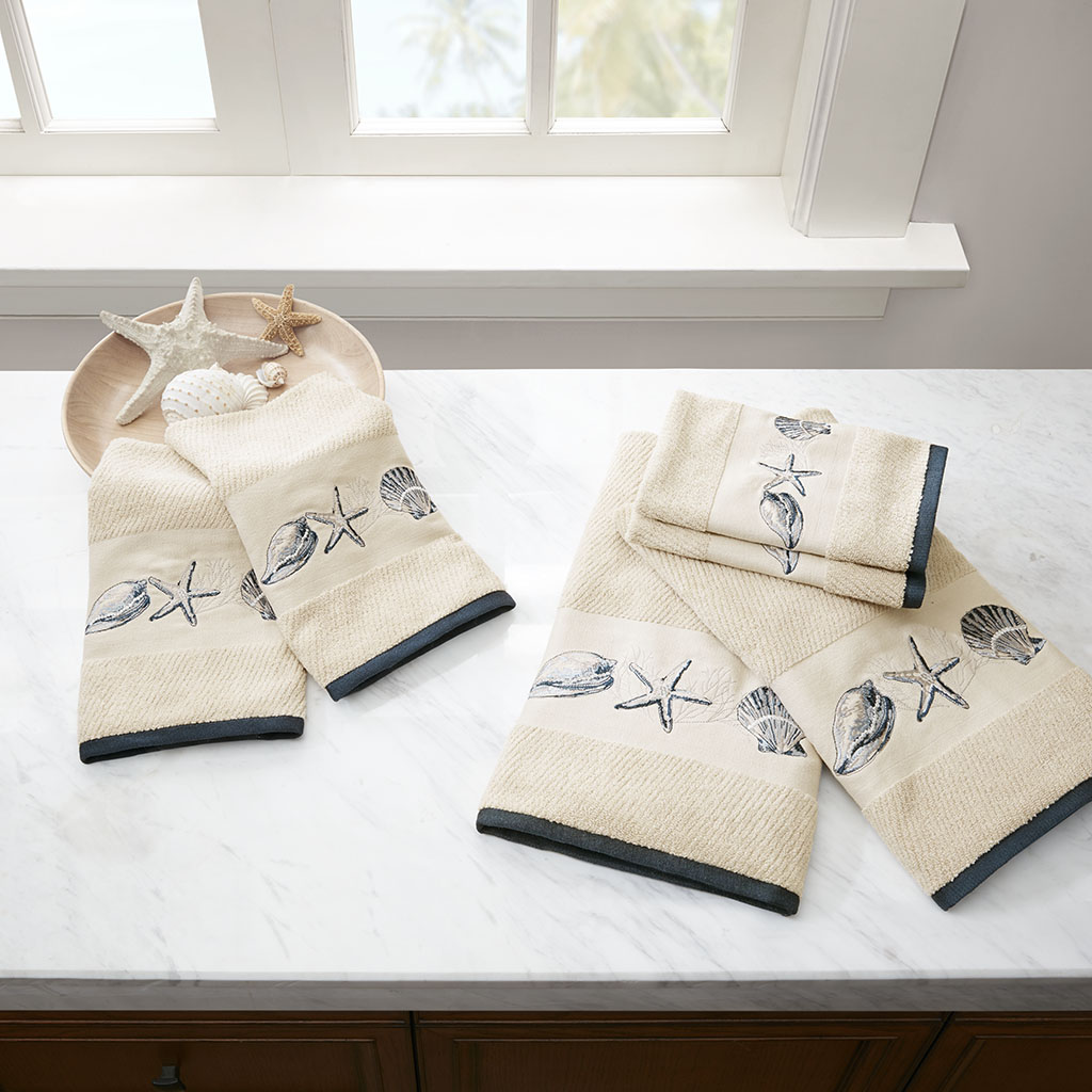 Madison Park - Bayside Embroidered Cotton Jacquard 6 Piece Towel Set - Blue - See below
Madison Park - Bayside Embroidered Cotton Jacquard 6 Piece Towel Set - Blue - See below