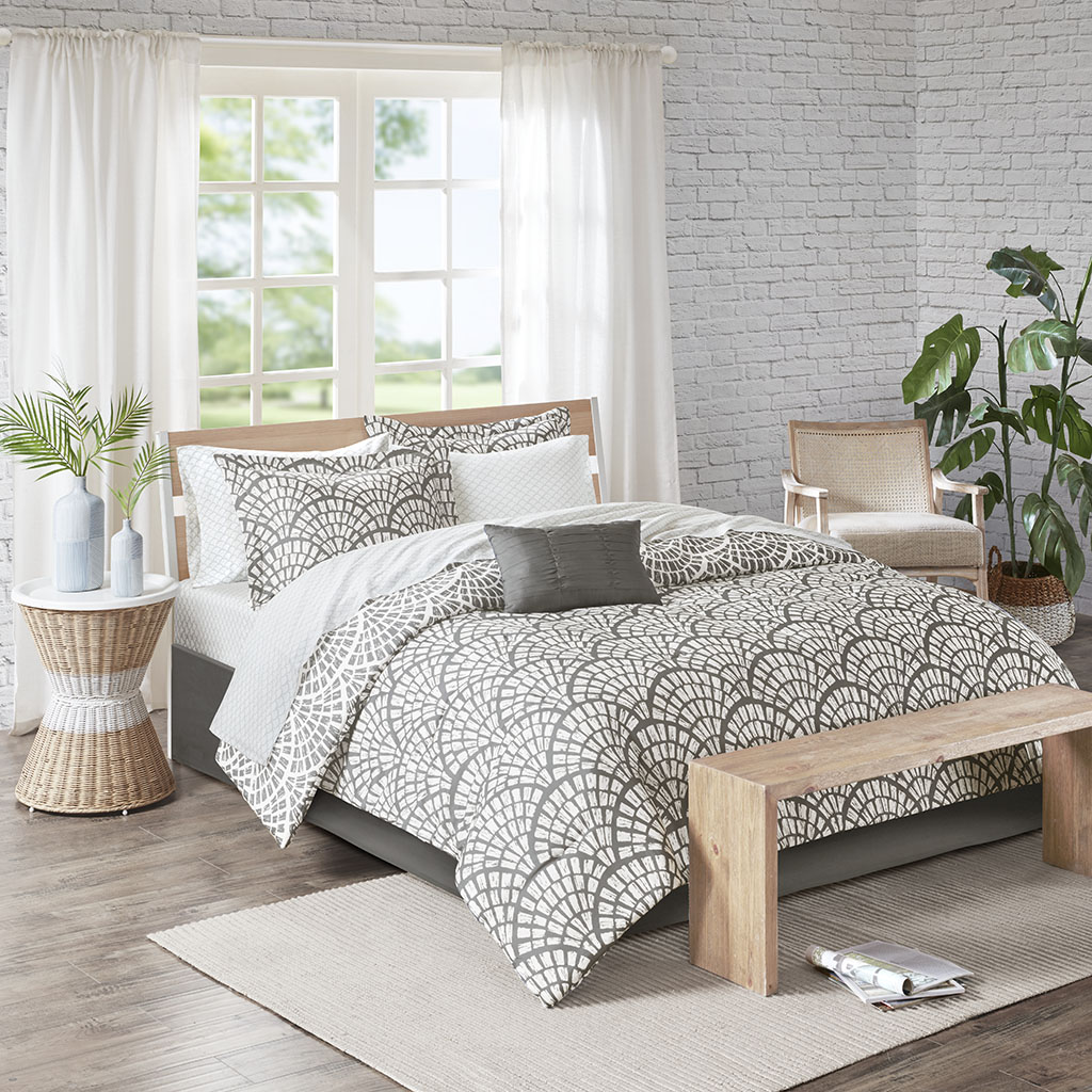 Madison Park Essentials - Sia Reversible Complete bedding set with Cotton Sheet - Grey - Queen
Madison Park Essentials - Sia Reversible Complete bedding set with Cotton Sheet - Grey - Queen