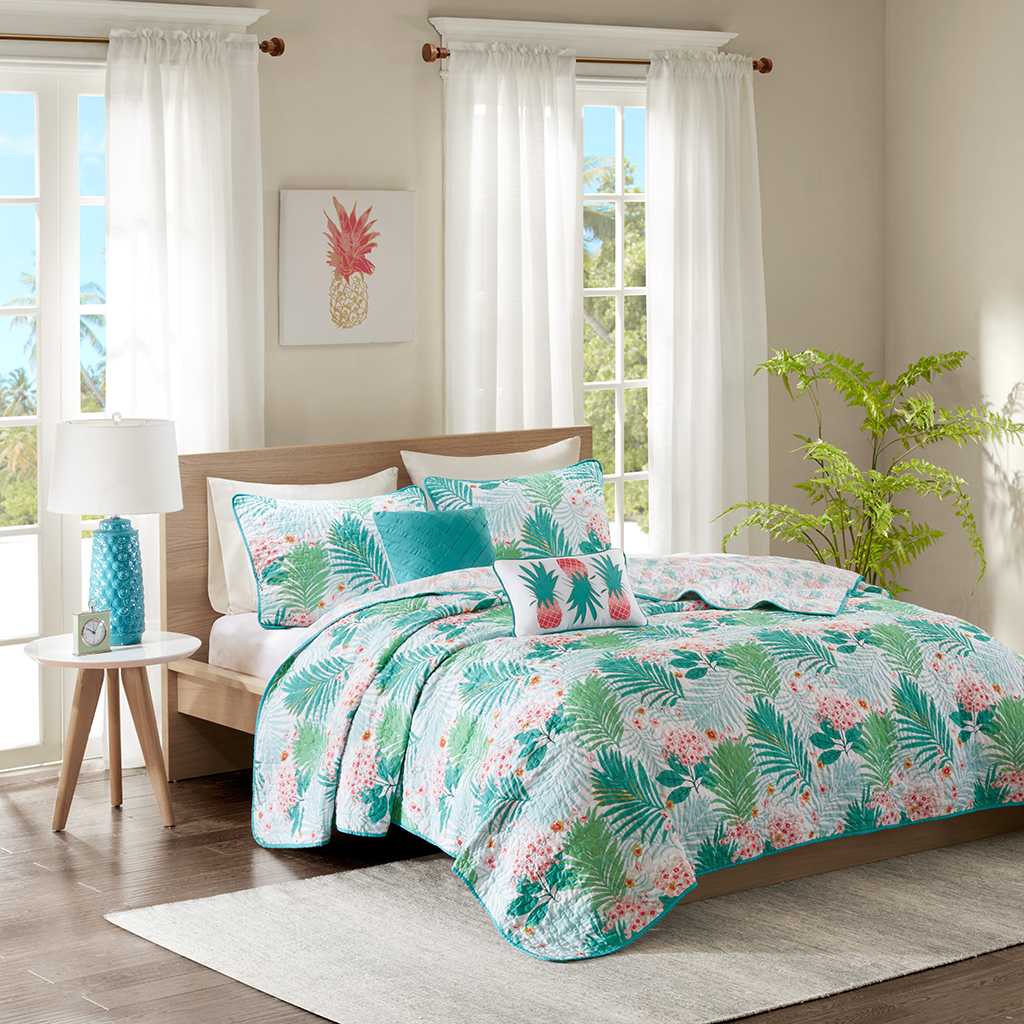 Intelligent Design - Tropicana Coverlet Set - Aqua - Twin/Twin XL
Intelligent Design - Tropicana Coverlet Set - Aqua - Twin/Twin XL