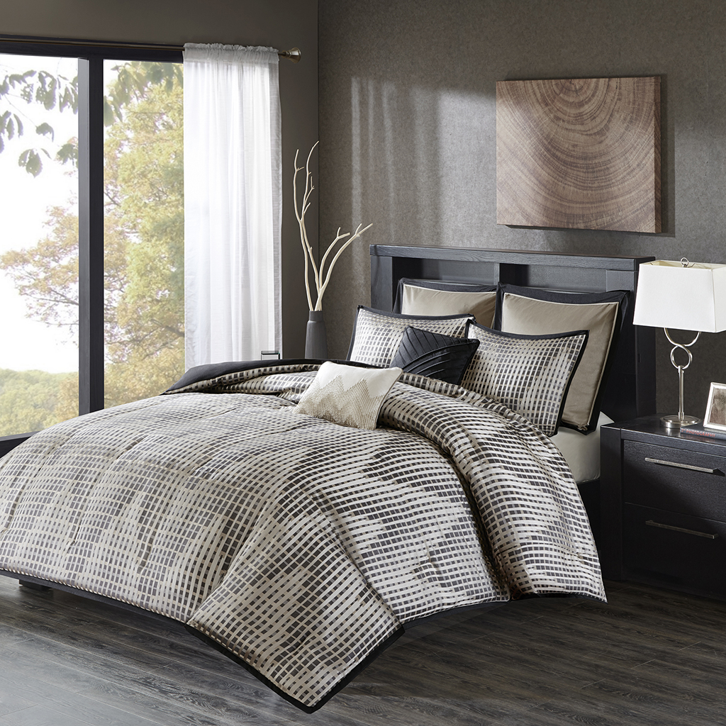 Madison Park - Ashton 7 Piece Jacquard Duvet Cover Set - Black - King/Cal King
Madison Park - Ashton 7 Piece Jacquard Duvet Cover Set - Black - King/Cal King