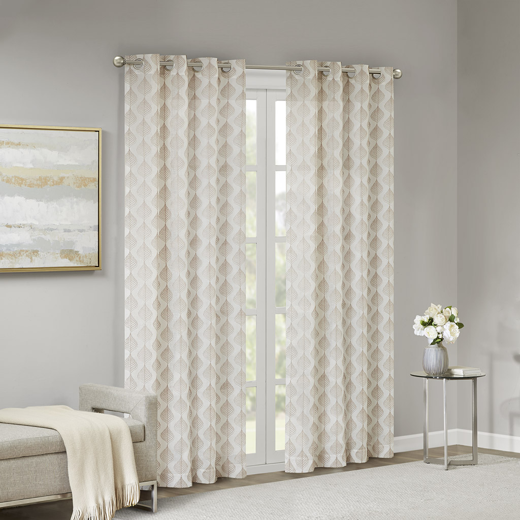 Madison Park - Nadal Leaf Embroidered Grommet Sheer Window Curtain - Blush - 50x84
Madison Park - Nadal Leaf Embroidered Grommet Sheer Window Curtain - Blush - 50x84