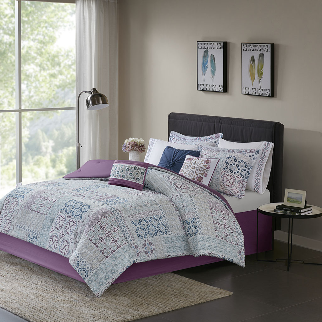 Madison Park - Alhambra 9 Piece Cotton Percale Comforter Set - Berry - Cal King
Madison Park - Alhambra 9 Piece Cotton Percale Comforter Set - Berry - Cal King