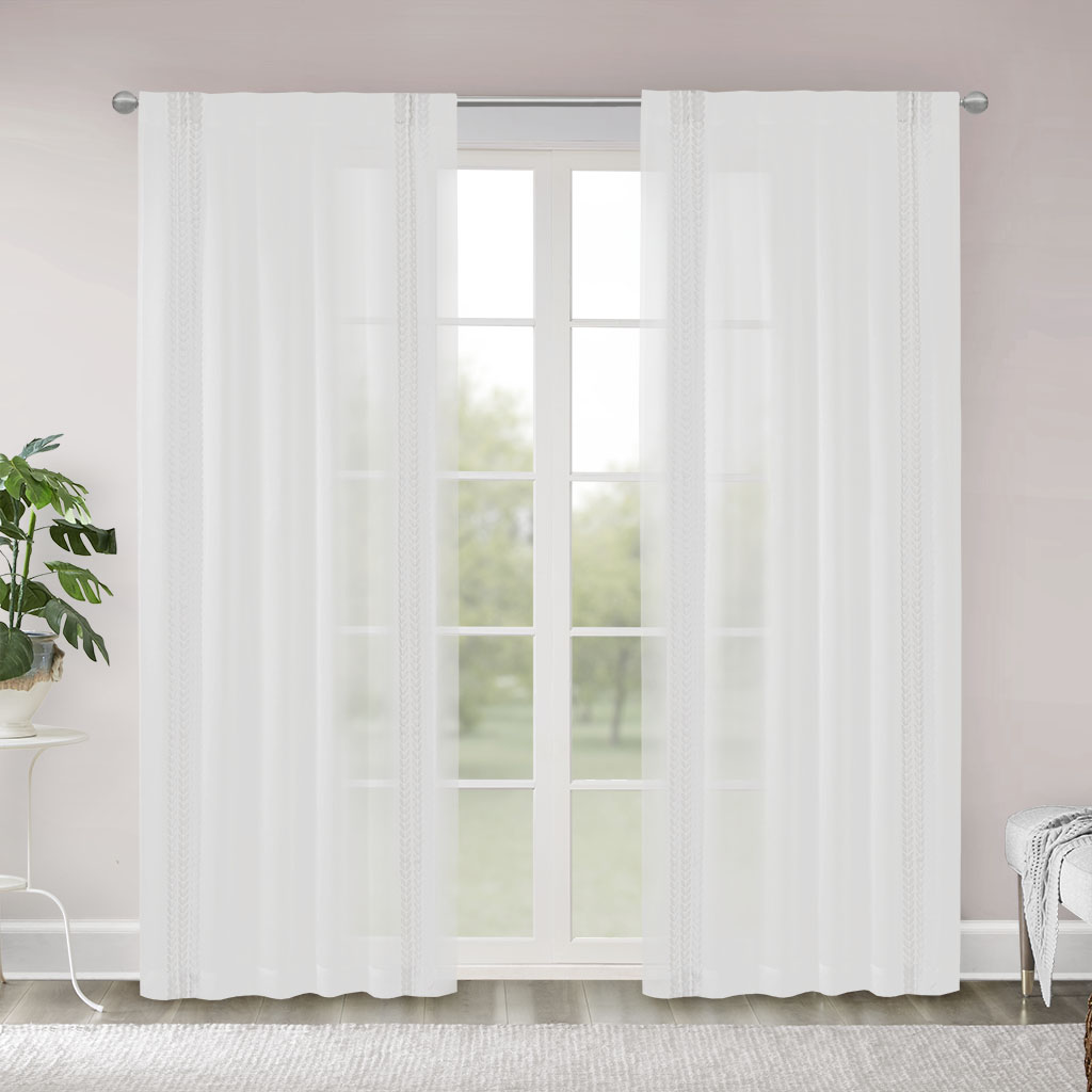 Madison Park - Terra Border Embroidered Rod Pocket/Back Tab Window Sheer - White - 50x63
Madison Park - Terra Border Embroidered Rod Pocket/Back Tab Window Sheer - White - 50x63