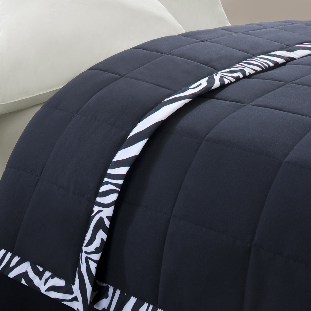 Comfort Classics - Essential Home Down Alternative Blanket - Multi - Full/Queen
Comfort Classics - Essential Home Down Alternative Blanket - Multi - Full/Queen