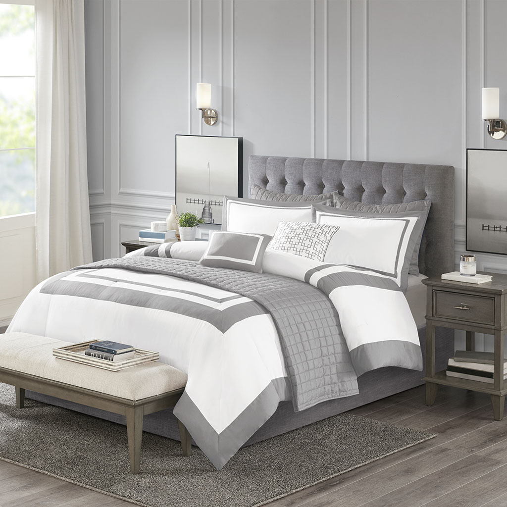 Madison Park - Heritage 8 Piece Comforter and Coverlet Set Collection - Grey - Full/Queen
Madison Park - Heritage 8 Piece Comforter and Coverlet Set Collection - Grey - Full/Queen