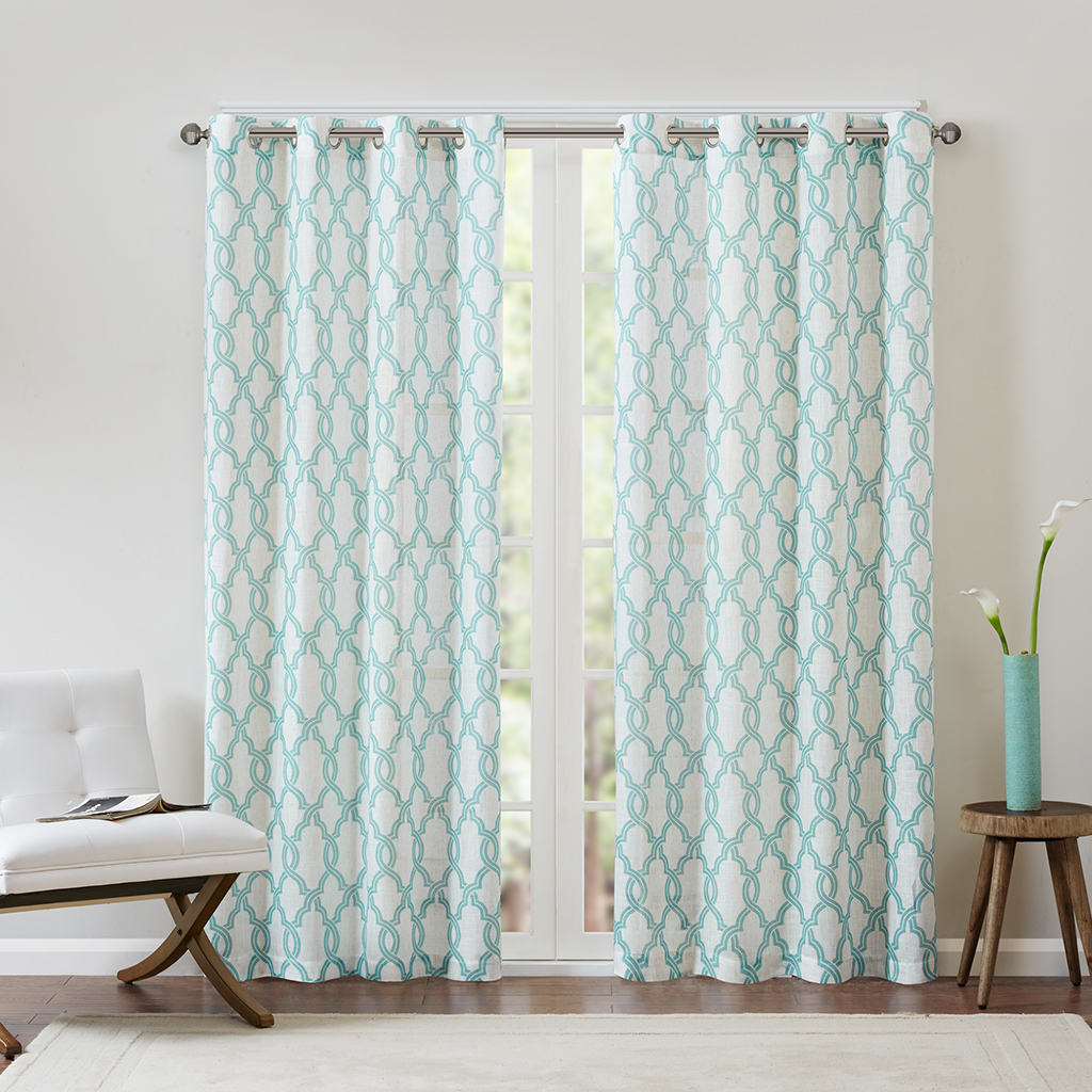 Madison Park - Bond Textured Fretwork Printed Panel - Aqua/Beige - 63" Panel
Madison Park - Bond Textured Fretwork Printed Panel - Aqua/Beige - 63" Panel