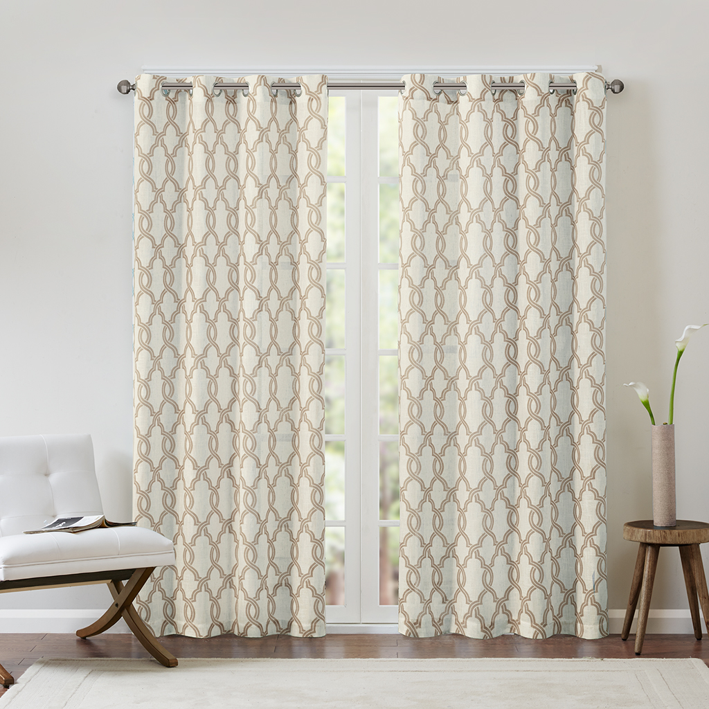 Madison Park - Bond Textured Fretwork Printed Panel - Tan/Beige - 95" Panel
Madison Park - Bond Textured Fretwork Printed Panel - Tan/Beige - 95" Panel