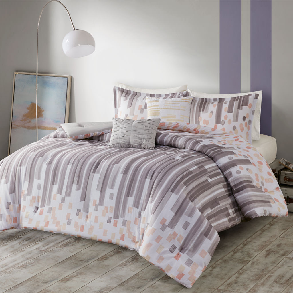 Urban Habitat - Elara 5 Piece Cotton Comforter Set - Grey/Peach - Full/Queen
Urban Habitat - Elara 5 Piece Cotton Comforter Set - Grey/Peach - Full/Queen