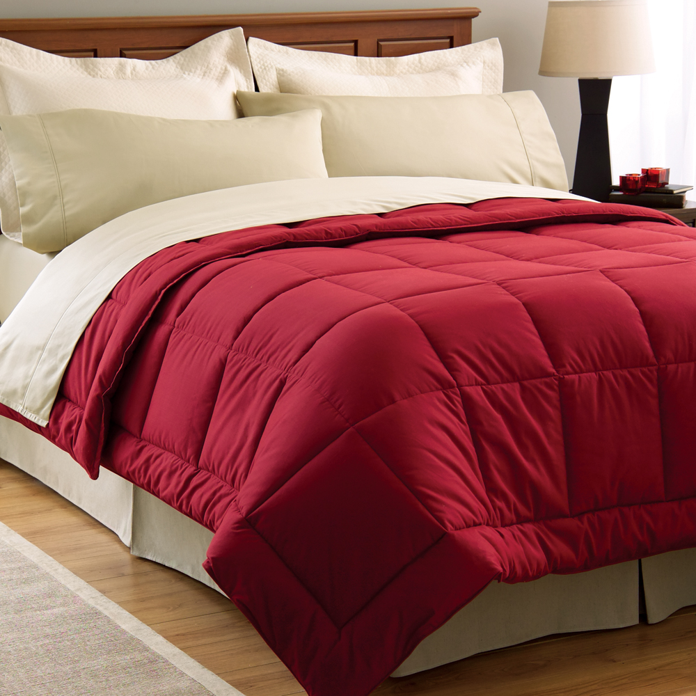 

Main Street - Solid Wall Comforter - Red - Twin