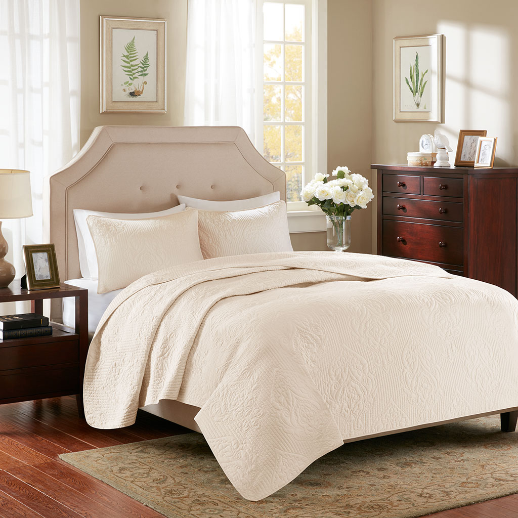 

Madison Park - Montague Coverlet Mini Set - Ivory - Full/Queen