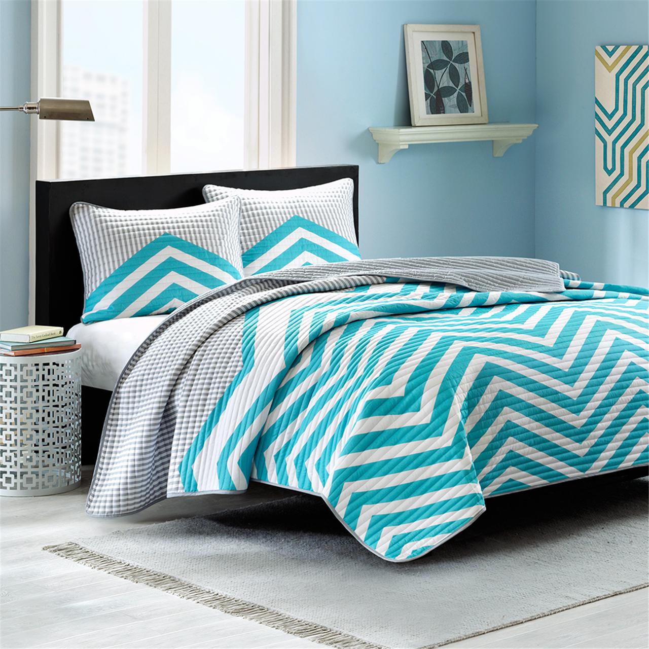 

Intelligent Design - Moxie Quilt Mini Set - Aqua - Twin