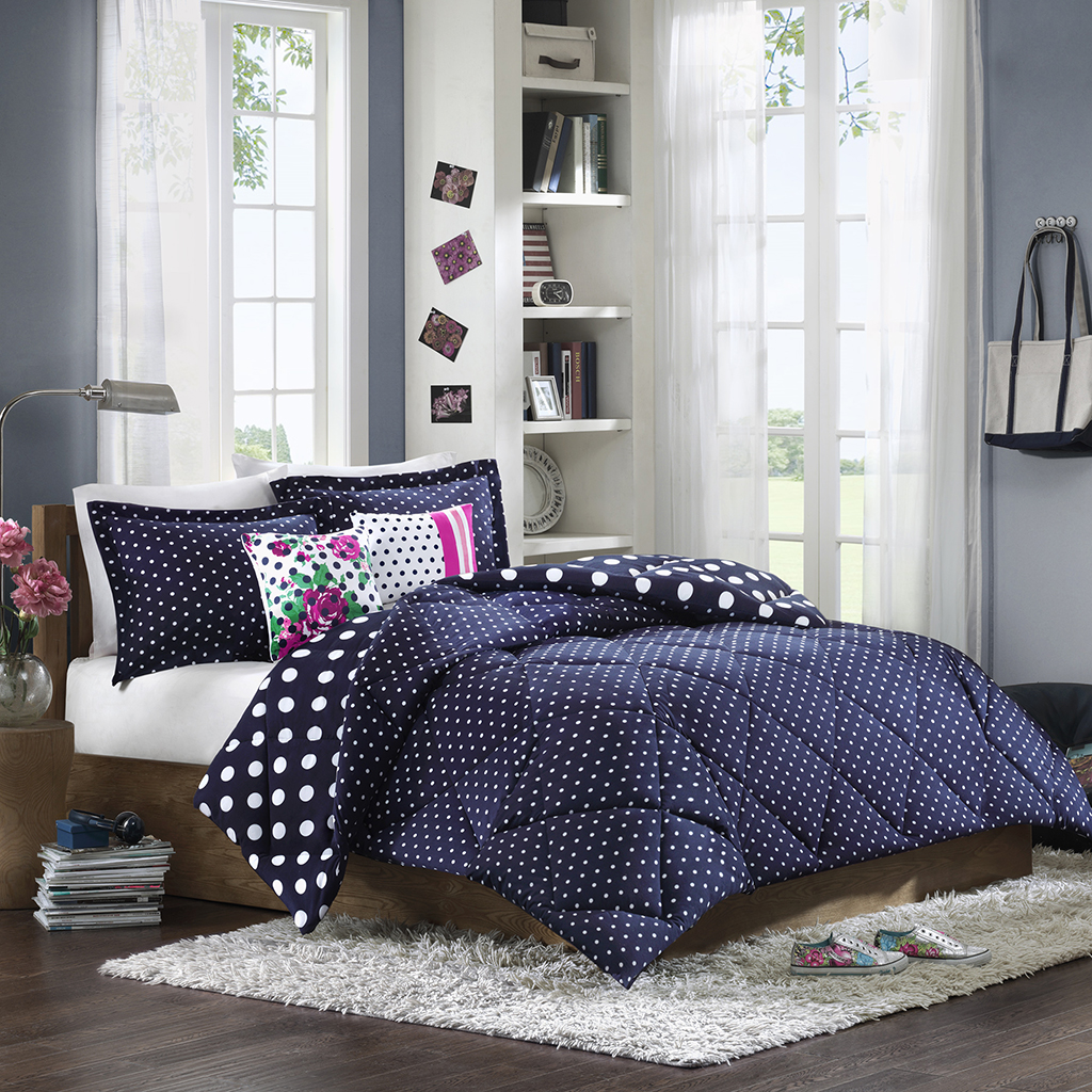 

Intelligent Design - Josie Comforter Set - Navy - Full/Queen