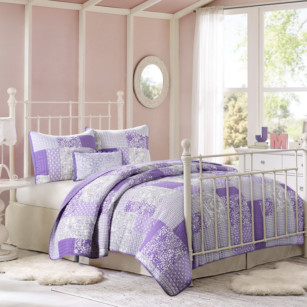 

Mi Zone - Abbey Coverlet Set - Lavender - Full/Queen