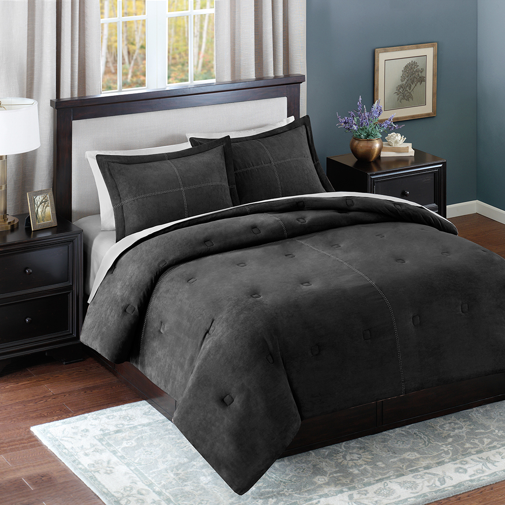 

Avenue 8 - BHG Msuede Comforter Mini Set - Black - King