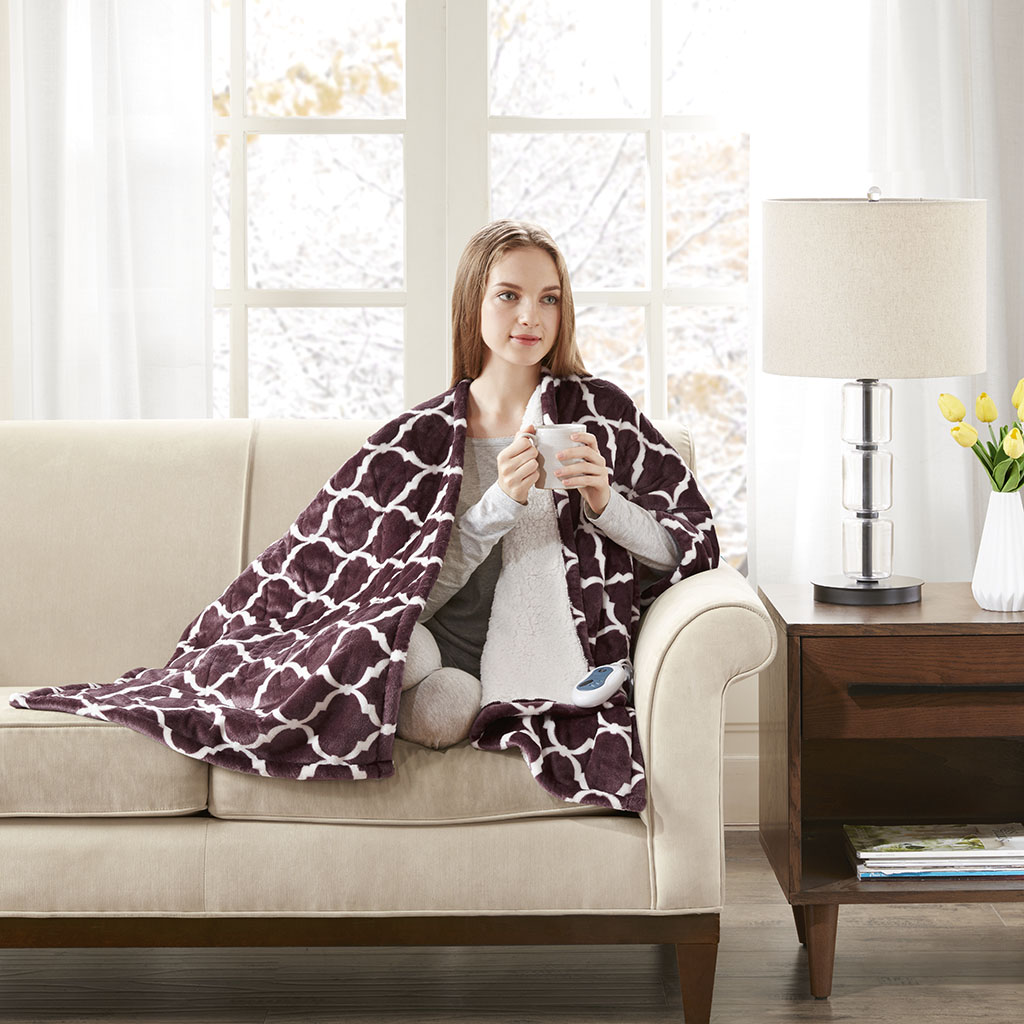 

Beautyrest - Ogee Heated Snuggle Wrap - Purple - 50x64