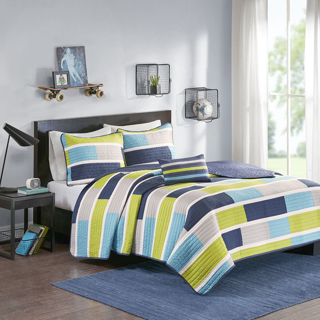 

Mi Zone - Bradley Reversible Coverlet Set - Blue/Lime Green - Full/Queen