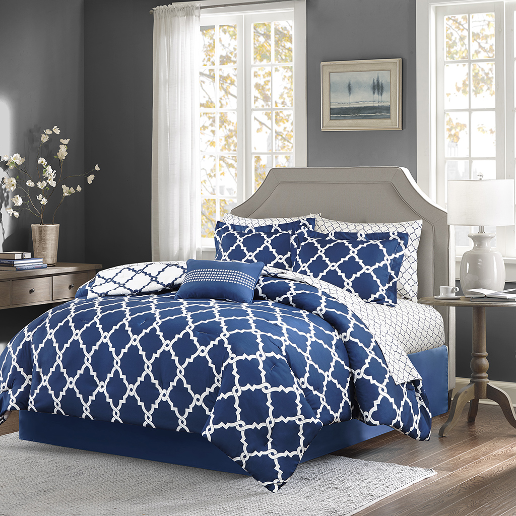 

Madison Park Essentials - Merritt Reversible Complete Comforter and Cotton Sheet Set - Navy - Queen