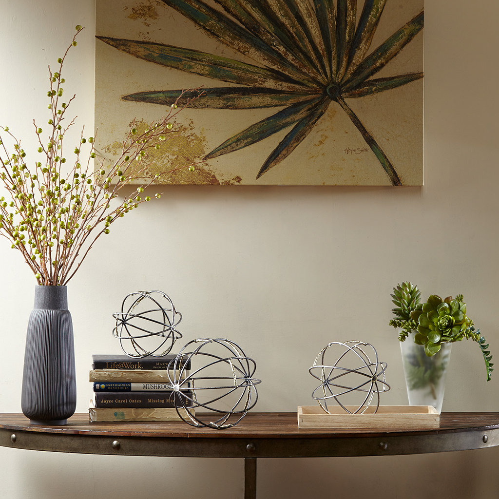 

INK+IVY - Ambit Spheres Set of 3 - Gold - See below