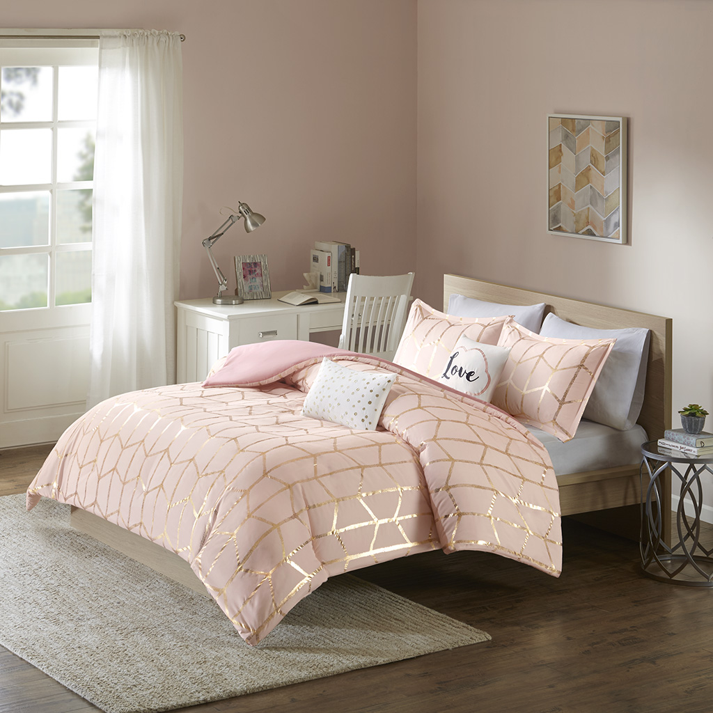 

Intelligent Design - Raina Metallic Printed Duvet Cover Set - Blush/Gold - Full/Queen