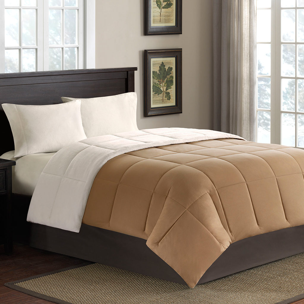 

Avenue 8 - Softspun Reverse to Microlight Comforter - Tan - Full/Queen