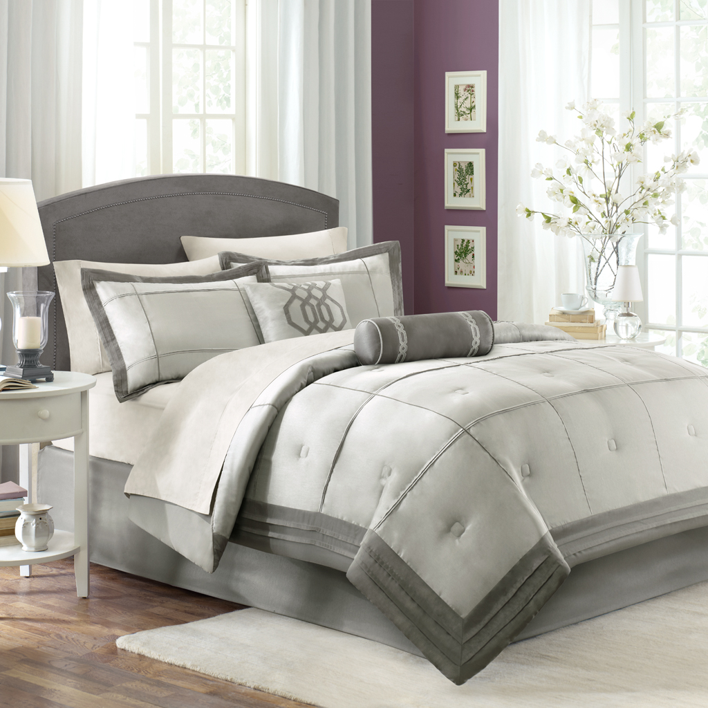 

Avenue 8 - BHG Carlyle 6 Piece Comforter set - Multi - King