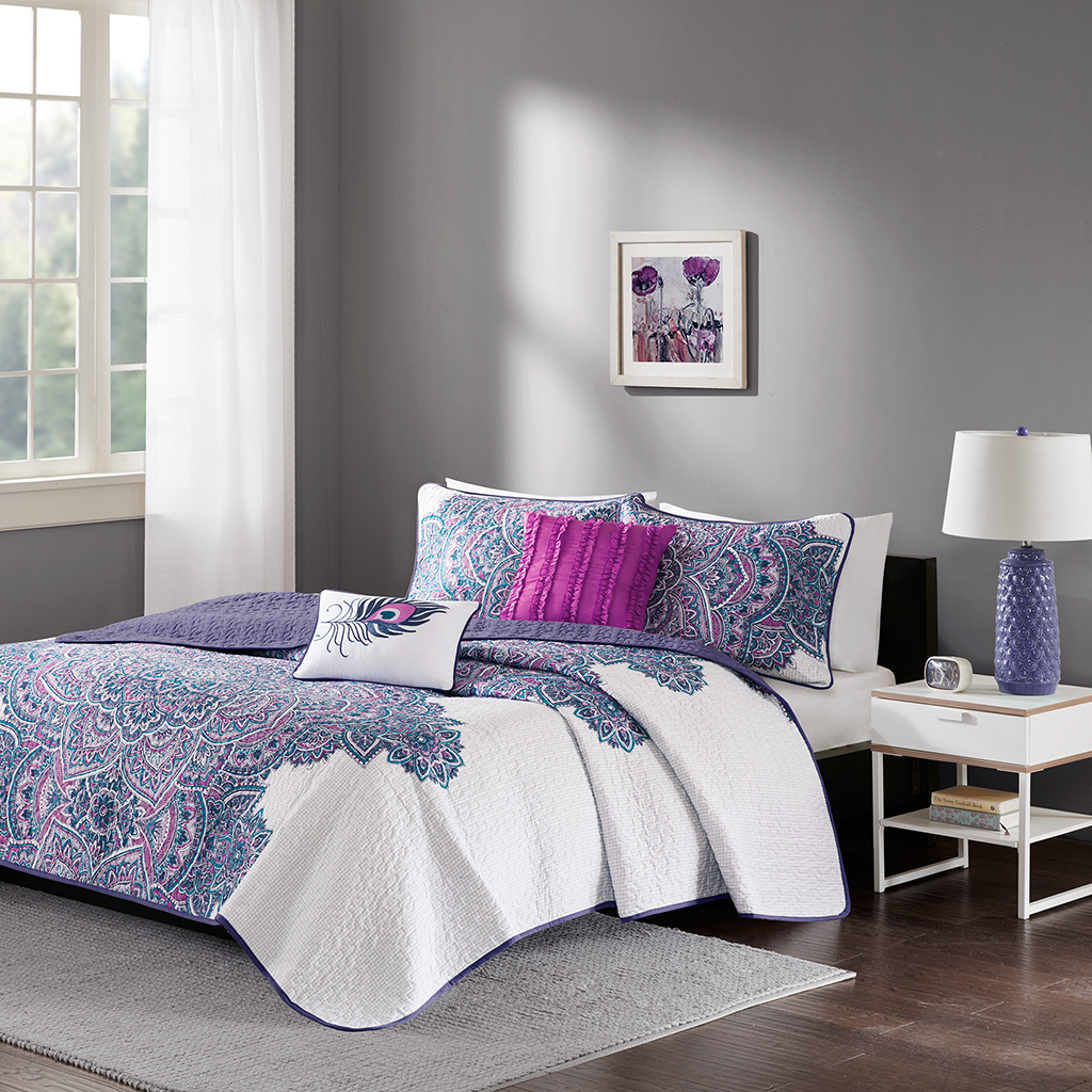 

Intelligent Design - Mila Reversible Coverlet Set - Purple - Full/Queen