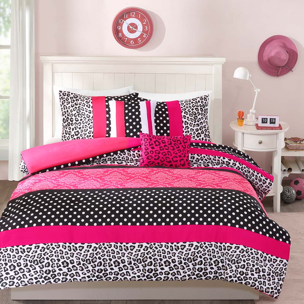 

Mi Zone - Chloe Comforter and Decorative Pillow Set - Pink - Full