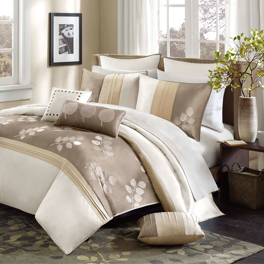 

Madison Park - Crystela 7pcs Comforter Set - Multi - Queen