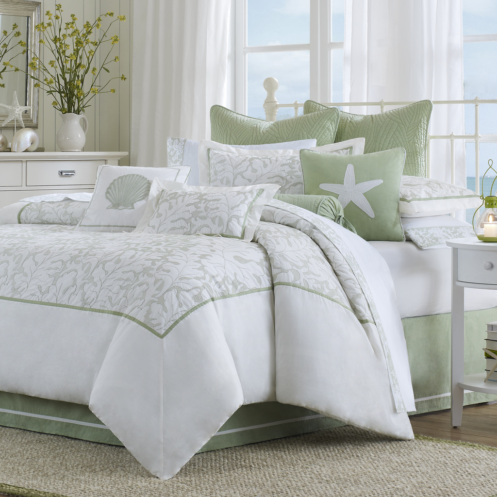 

Harbor House - Brisbane Comforter Set - White - Twin