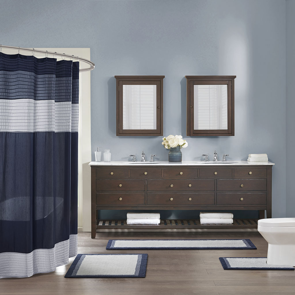 

Madison Park - Amherst Cotton Tufted Bath Rug - Navy - 20x24" Contour