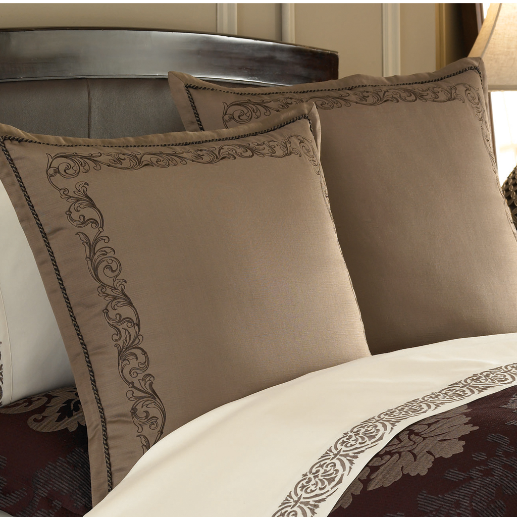 

Robert Allen - Windsor Euro sham - Brown - Euro Sham
