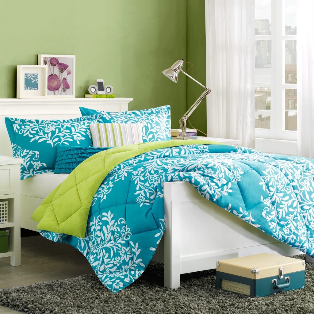 

Intelligent Design - BTC Folklore Comforter Mini Set - Blue - Twin/Twin XL