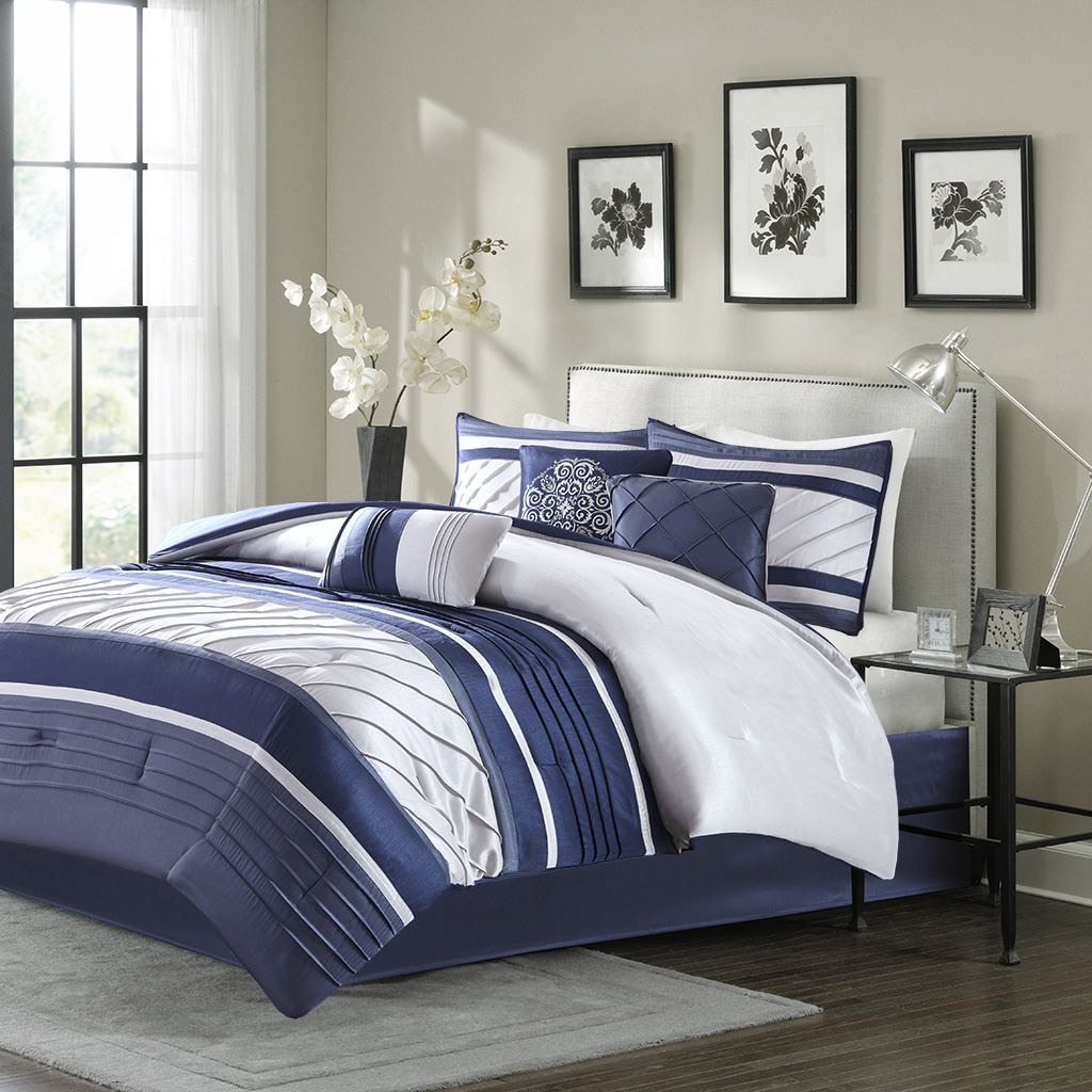 

Madison Park - Blaire 7 Piece Comforter Set - Navy - King