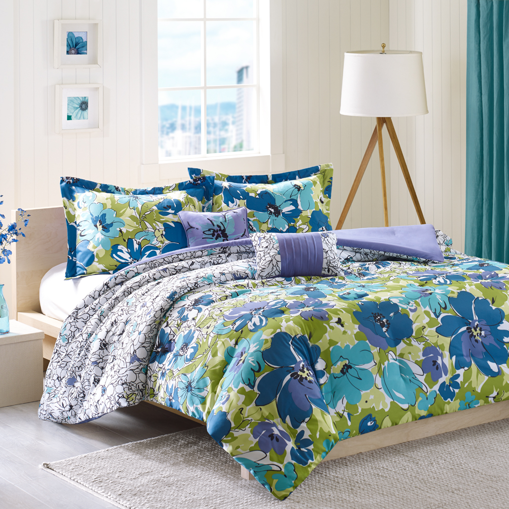 

Mi Zone - Jayna Comforter and Decorative Pillows Set - Multi - Full/Queen
