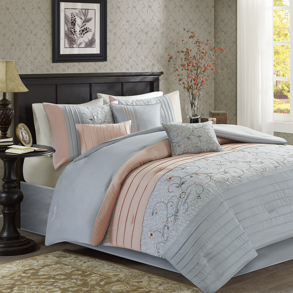 

Madison Park - Serene Embroidered 7 Piece Comforter Set - Blush - King