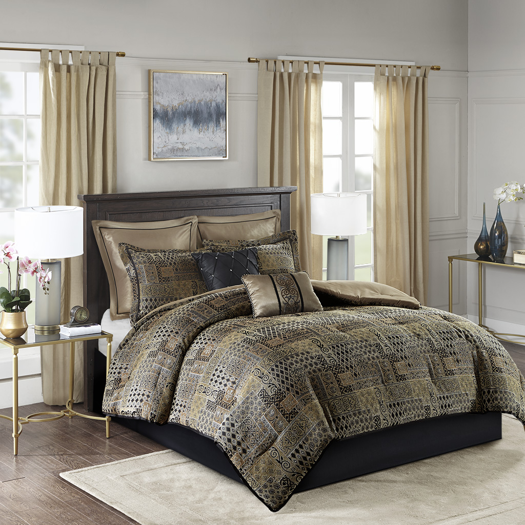 

Madison Park - Danville 8 Piece Chenille Jacquard Comforter Set - Black/Gold - King