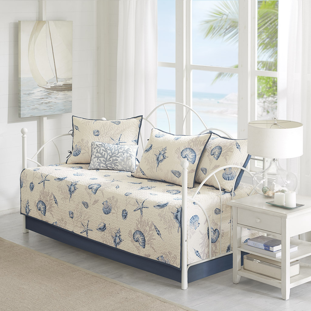 

Madison Park - Bayside 6 Piece Reversible Daybed Cover Set - Blue - Daybed