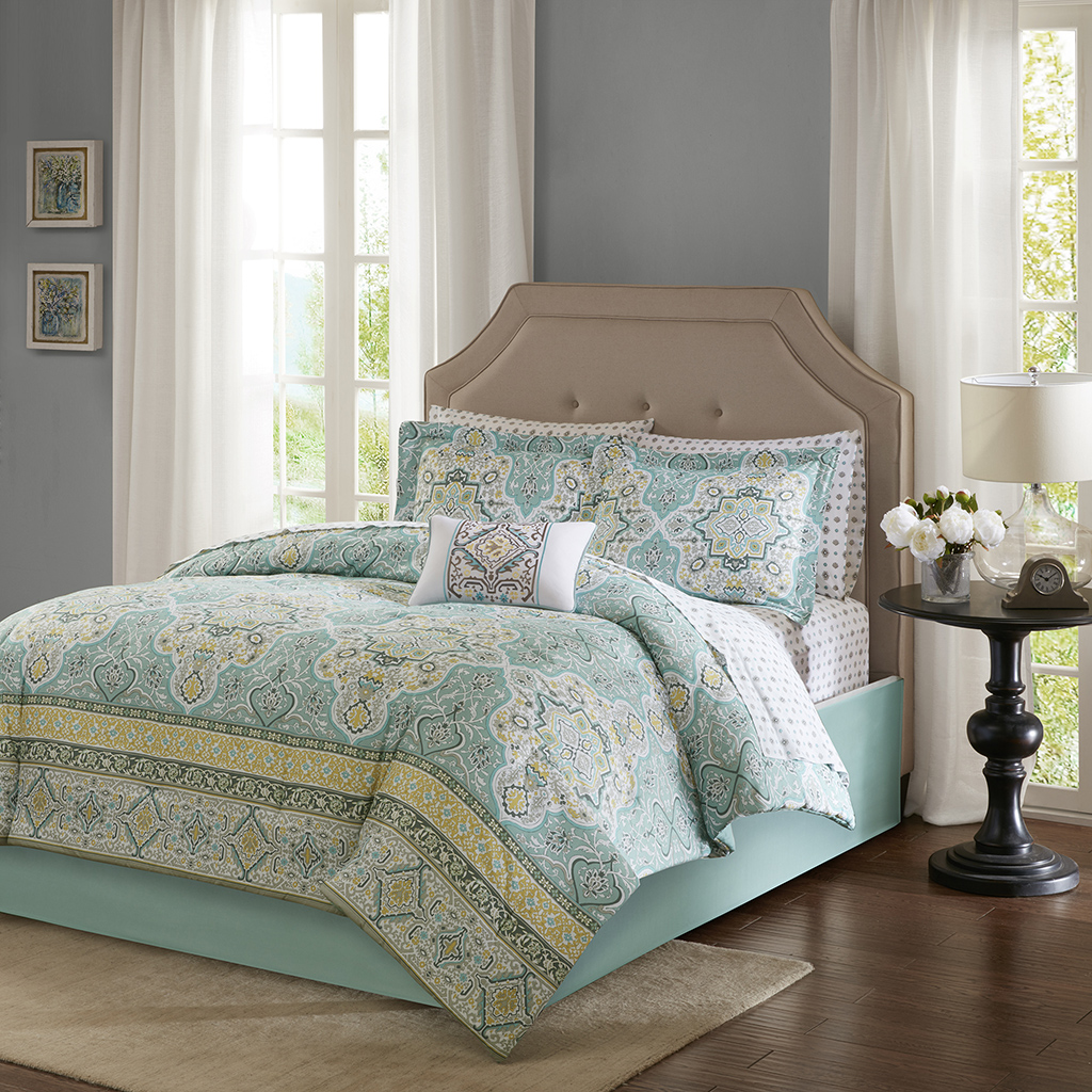 

Madison Park Essentials - Cara Complete Comforter and Cotton Sheet Set - Aqua - Queen