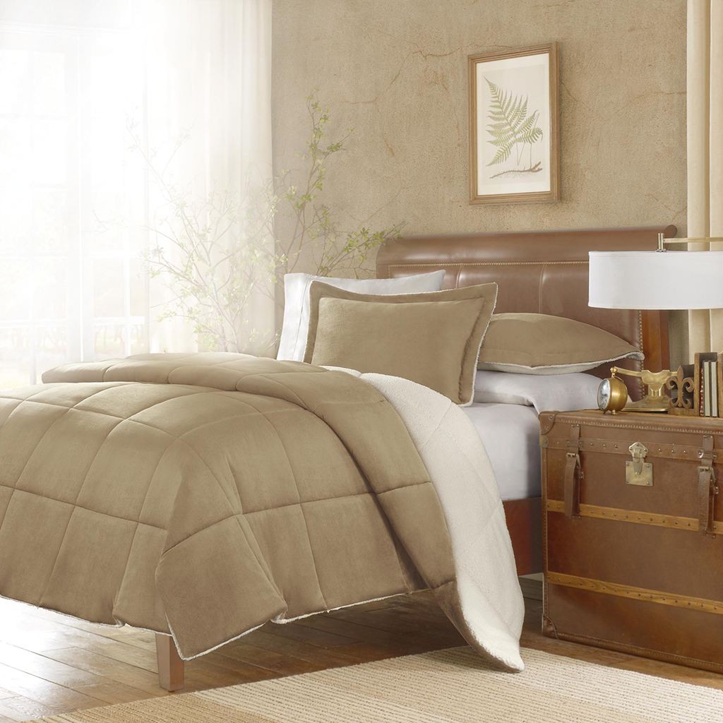 

Premier Comfort - Mink/Berber Comforter Mini Set Mink/Berber Comforter Mini Set - Tan - Full/Queen