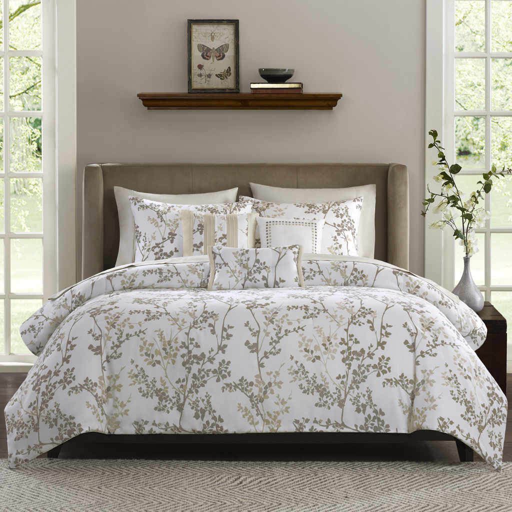

Avenue 8 - Charlotte Comforter Mini Set - Multi - Full/Queen