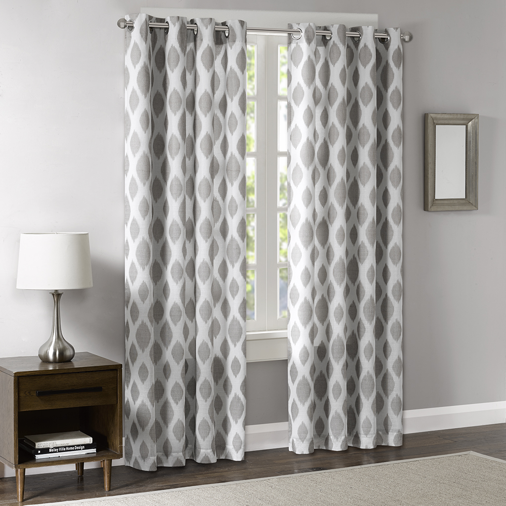 

Madison Park - Stella Metallic Ogee Sheer Panel with Blackout Lining - Silver - 63" Panel