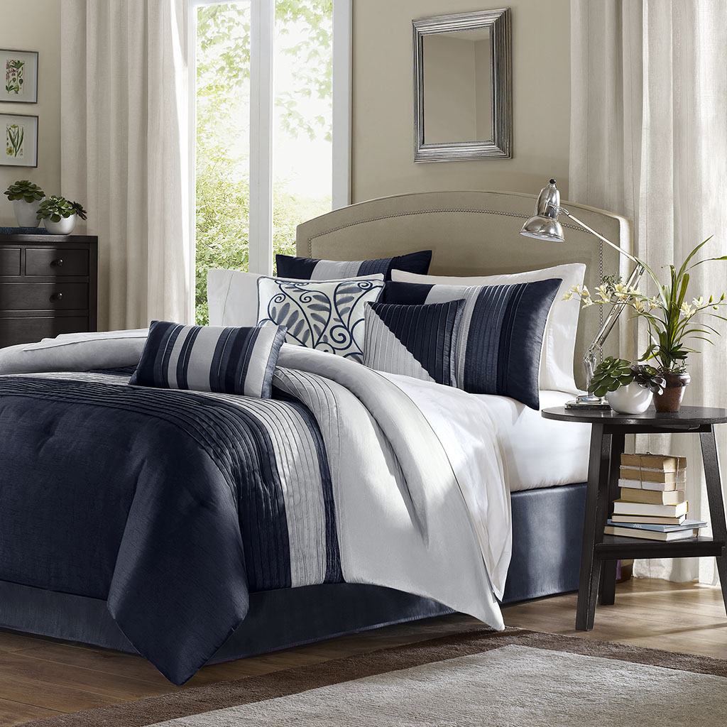 

Madison Park - Amherst 7 Piece Comforter Set - Navy - King