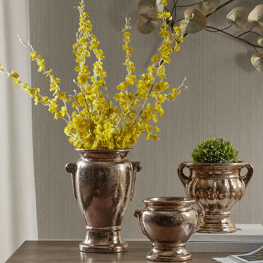 

Madison Park - Montclair Vase - Gold - Medium