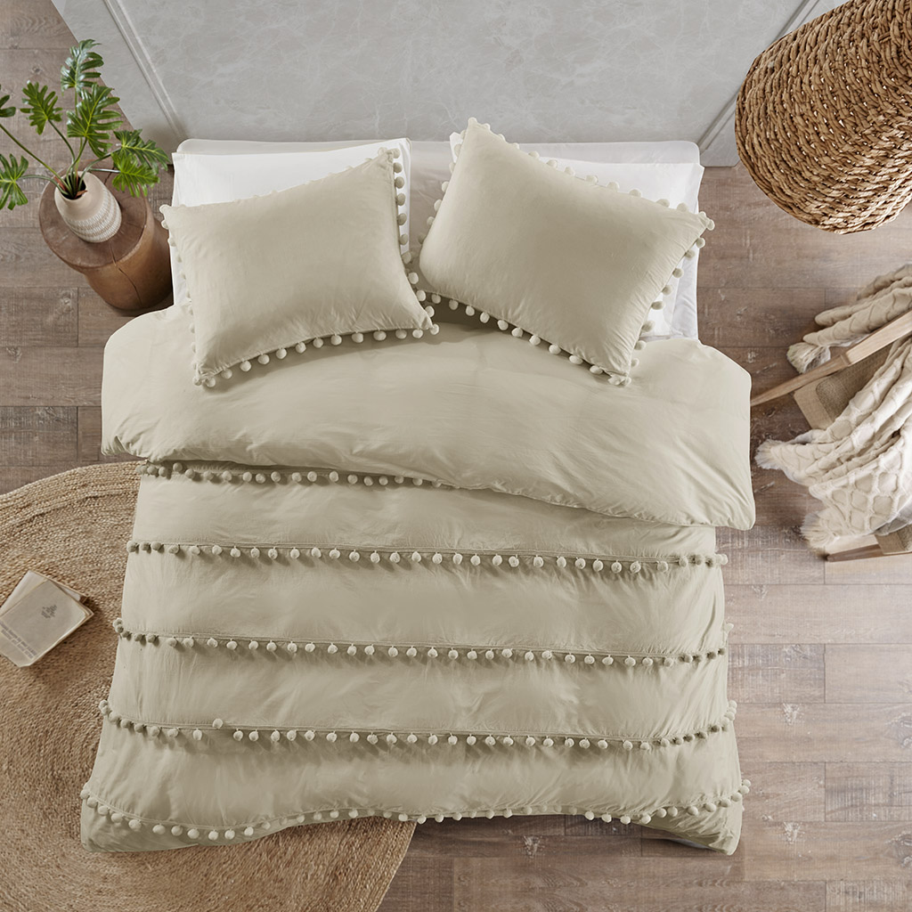 

Madison Park - Leona 3 Piece Pom Pom Cotton Duvet Cover Set - Taupe - King/Cal King
